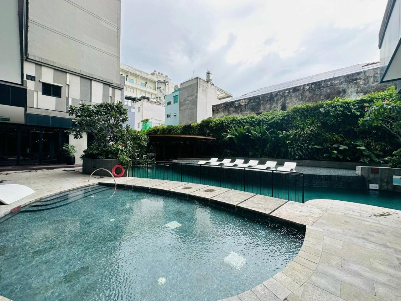 Luxury 2 Or 3Br Apartment In Dist 1 N Pool, Gym, Airport Pickup Ho Si Minh-város Kültér fotó