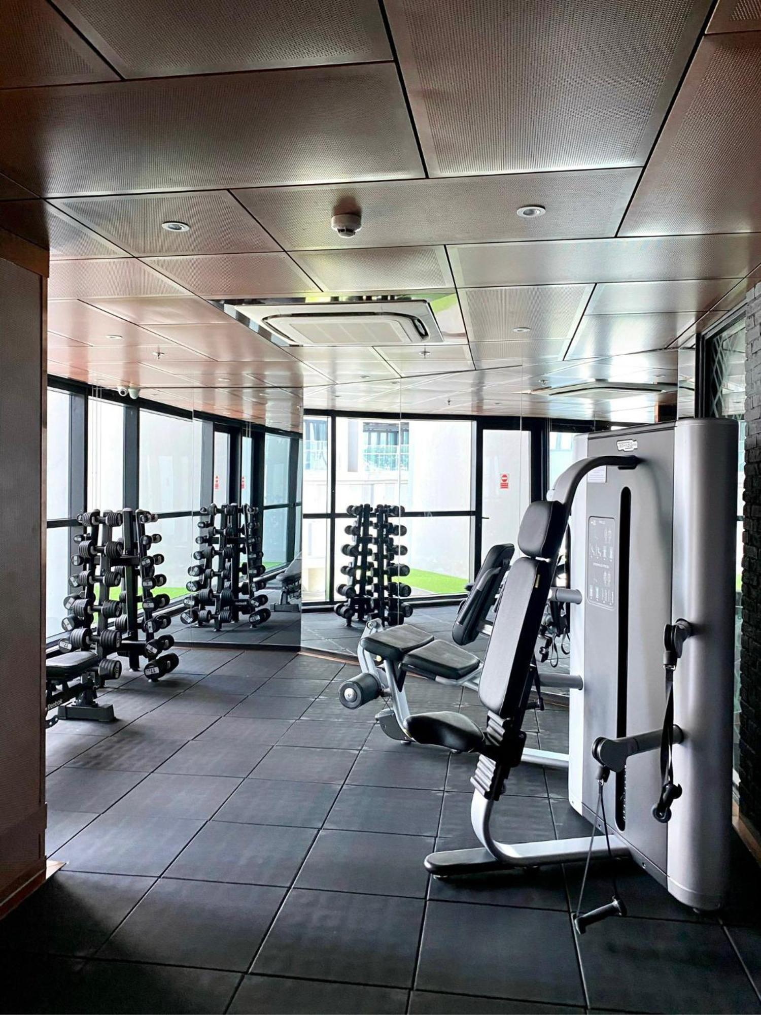 Luxury 2 Or 3Br Apartment In Dist 1 N Pool, Gym, Airport Pickup Ho Si Minh-város Kültér fotó